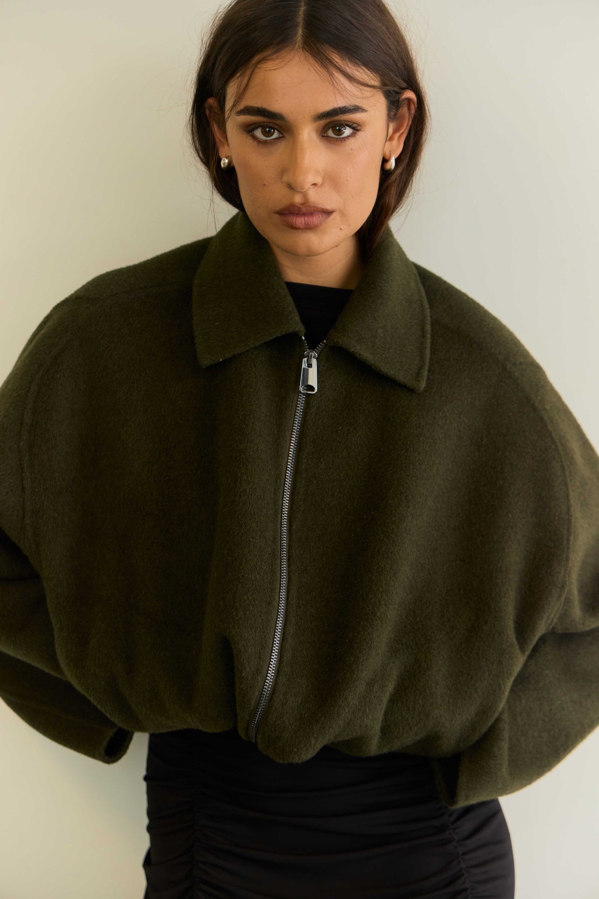 GLO BOMBER