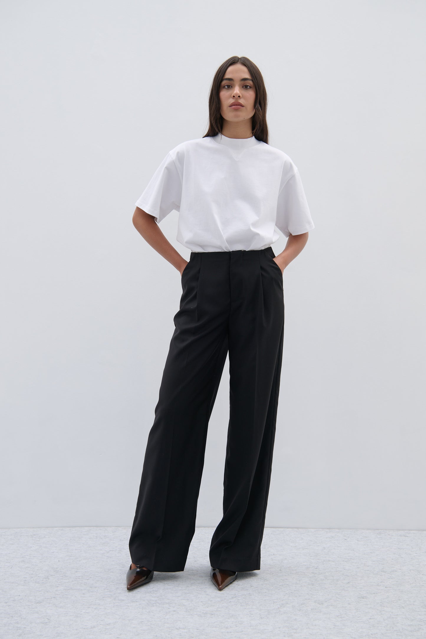 DEE PANT