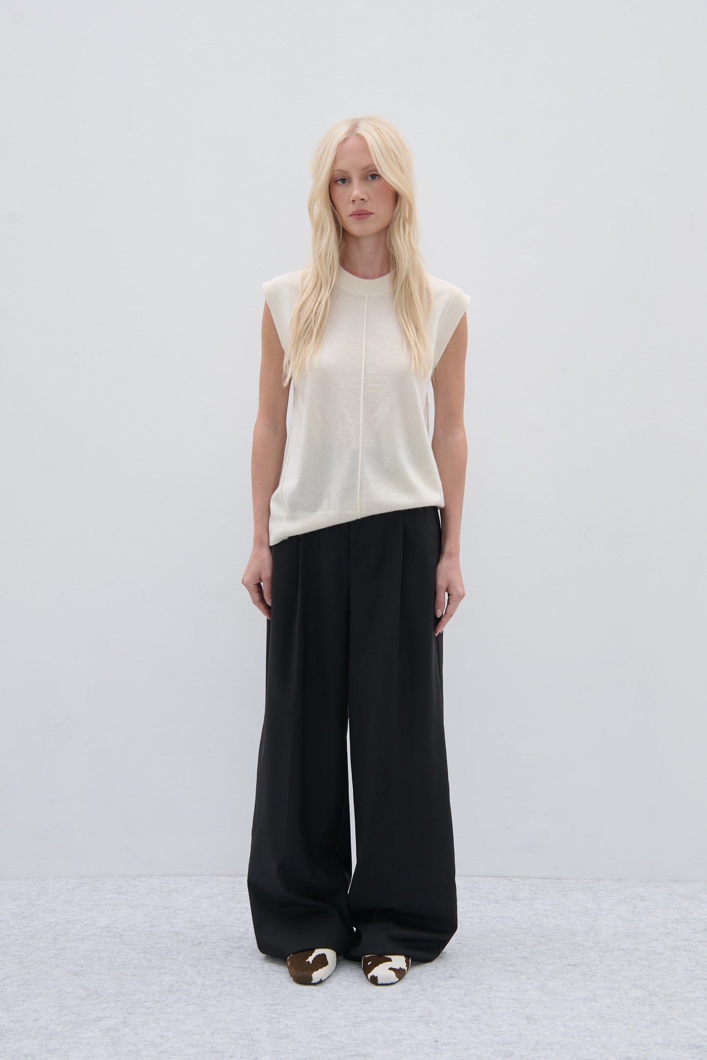 EASY VEST