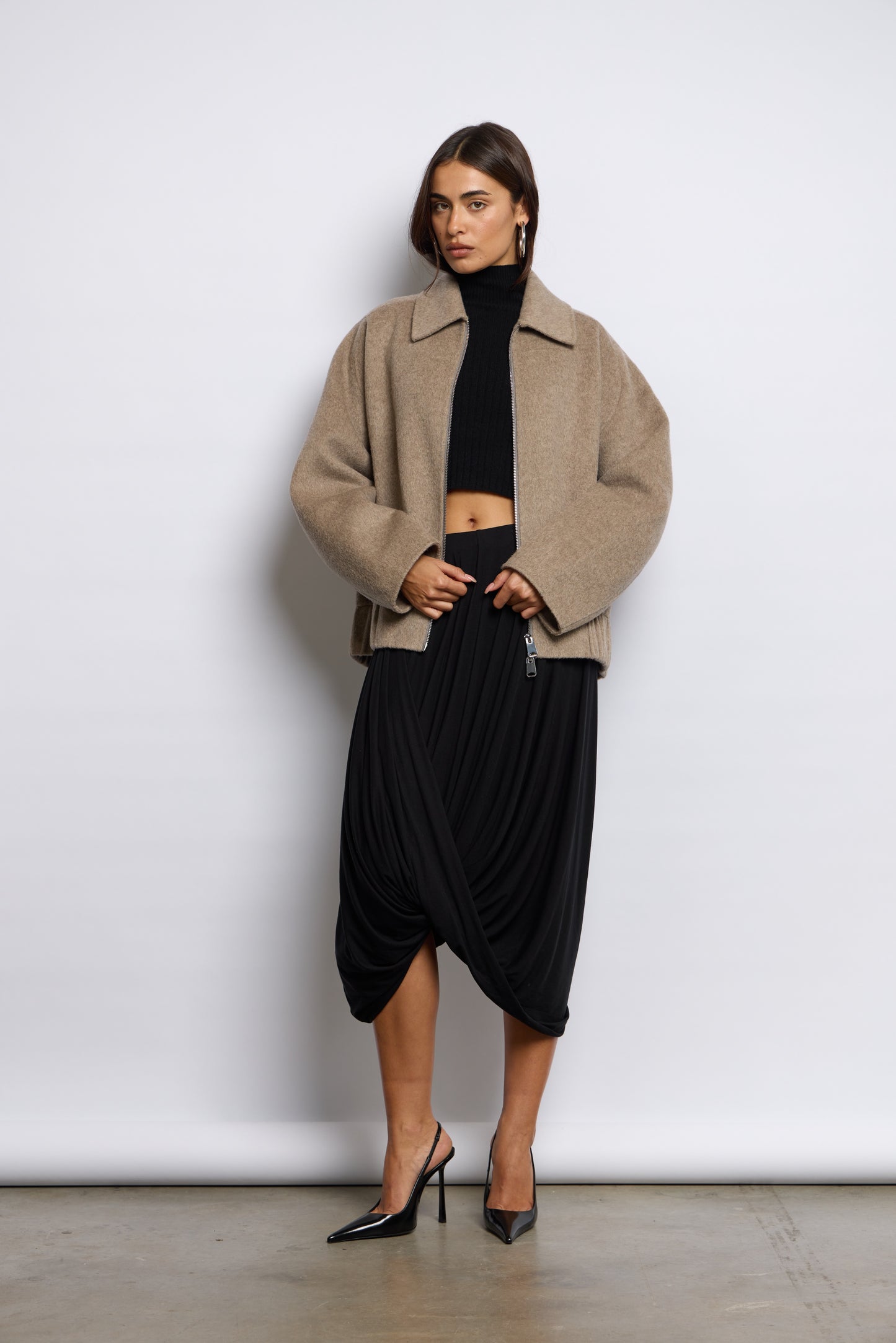 GLO BOMBER