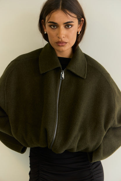 GLO BOMBER
