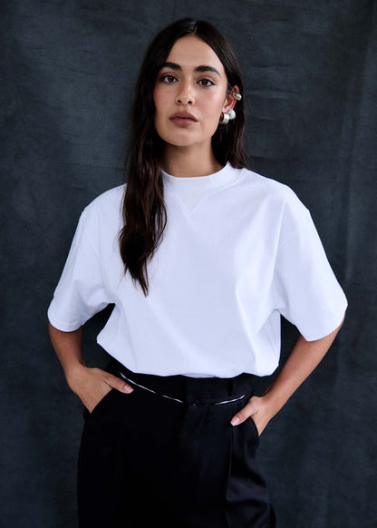 EARLY TEE