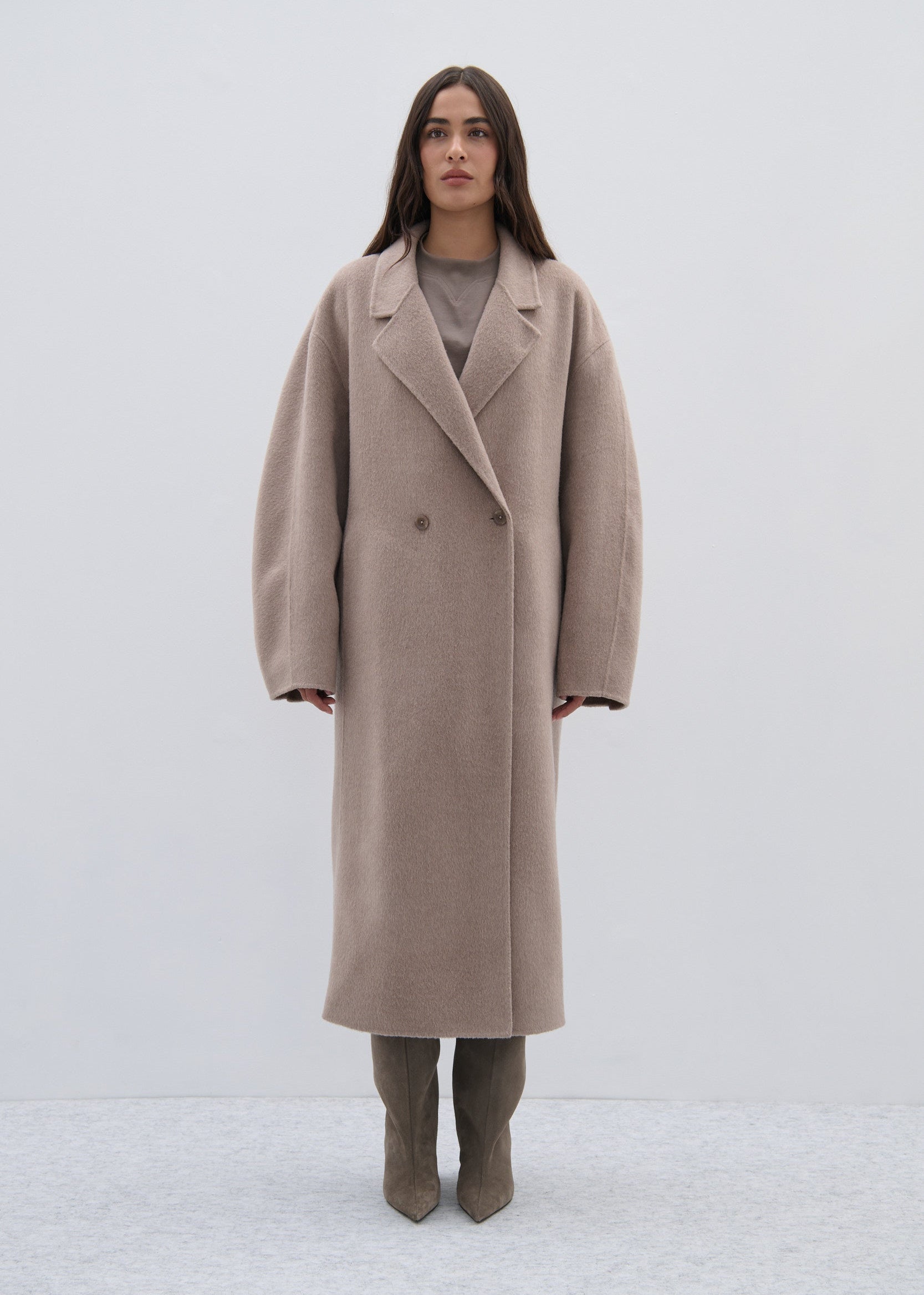 ELIJAH COAT – ISSA TURNER