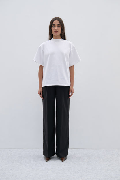 EARLY TEE